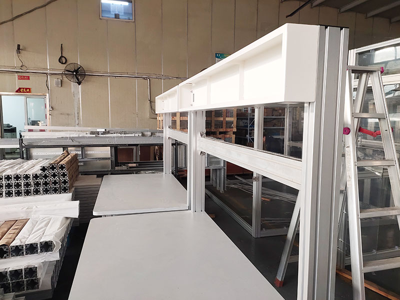 鋁型材工作臺(tái)